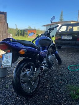 Kawasaki ER 5 - 3