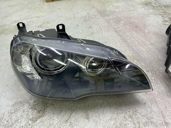 ORIGINÁL PŘEDNÍ SVĚTLA BIXENON BMW X5 E70 - 3