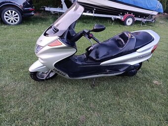 Yamaha Majesty 250 - 3