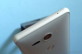 Sony Xperia XZ2 compact - 3