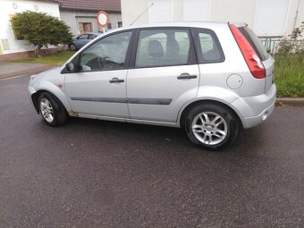 Ford fiesta 1,4 - 3