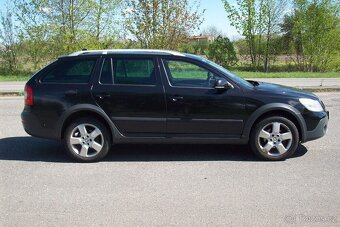 Prodám Škoda octávia 2 scout 44 facelift r.v 2011 - 3