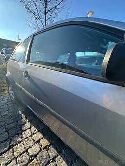 Ford Fiesta 1.3 (51 kW), r. 2006 - 3