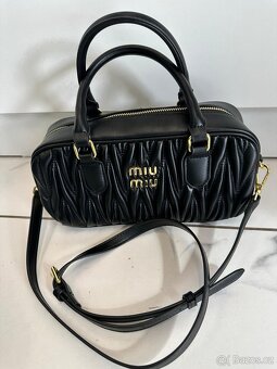 Kožená kabelka MIU MIU - 3