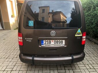 Prodám Volkswagen Caddy , pro vozíčkáře - 3