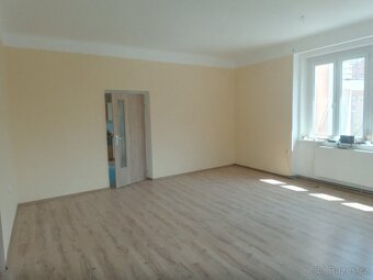 Pronájem bytu 2+1, 78m2,Sedlčany - 3