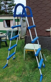 Nadzemní bazén 4.55m a schůdky k bazénu - 3