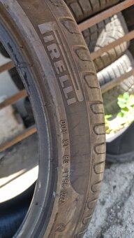 PRODÁM 2 LETNÍ PNEU PIRELLI 275/35/19, CENA JE ZA 2 KUSY PNE - 3