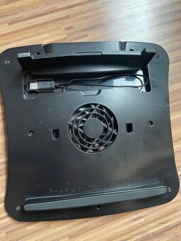 Chladicí podložka pod notebook Belkin – USB připojení - 3