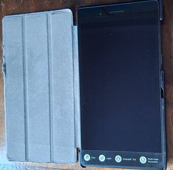 Tablet Lenovo Essential TB-7304X - 3