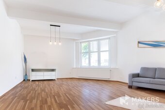 Prodej bytu 1+1 56 m², Praha 3 – Žižkov, Lucemburská - 3