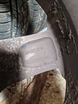 235/45/17, 8Jx17 et35 audi - 3