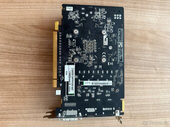 AMD Radeon R7 260X 1GB - 3