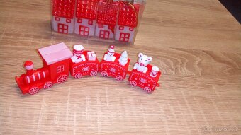 Vánoční dekorace vláček,domečky,cena celkem - 3