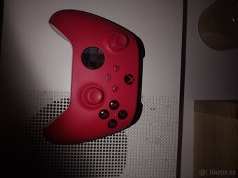 Xbox one+ ovladač - 3