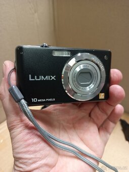 PANASONIC LUMIX DMC-FS62 - 3