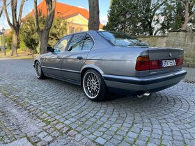BMW e34 - 3