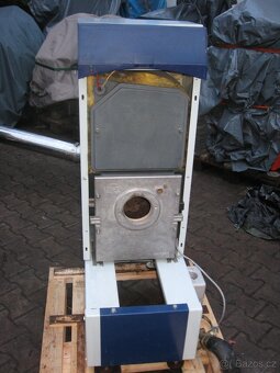 Prodám teplovodní litinový kotel na LTO 15-20 KW - 3