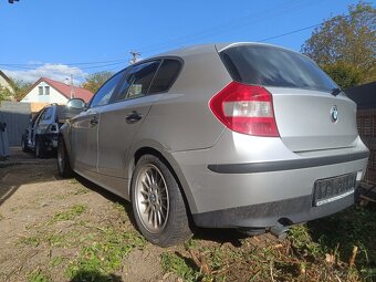 Díly BMW e87 116i , titansilber - 3