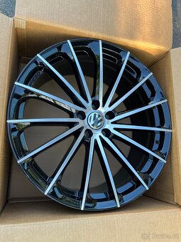 ALU disky Arceo BERLIN 5x112 vel.21” (4ks) - 3