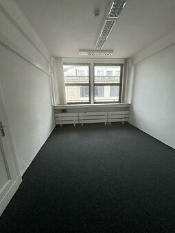 Volné kanceláře k pronájmu od 15-ti m2 na Václavském náměstí - 3