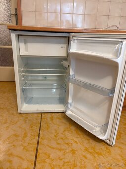 Lednice Electrolux TT150-4S (objem 120l) - 3