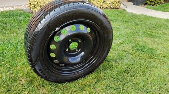 Letní pneu Nokian včetně disků 205/55 R16 - 3