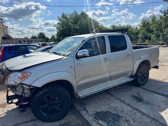 Toyota Hilux 3.0 D4D r.v. 2011 - 3