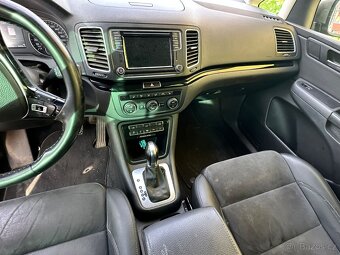 VOLKSWAGEN SHARAN - 3