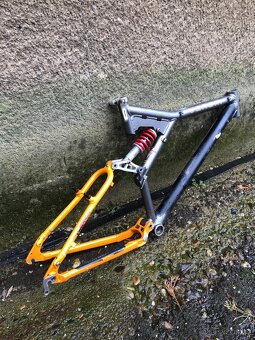 Odpružený hliníkový rám Cycle Wolf Venom 26" - 3
