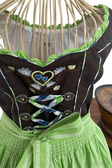 Dámské dirndl šaty selský styl vel. 36 - 3