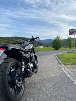 Triumph Street Twin - 3