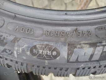 245/45/18 zimni pneu MICHELIN 245/45 R18 - 3