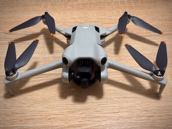 DJI Mini 4 Pro Fly More Combo (DJI RC 2) - 3