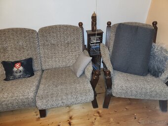 Pohovka a křesla z masivu - 3