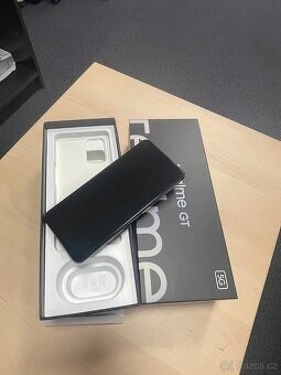 Mobilní telefon Realme GT 5G - 3