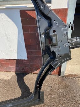 Rám pravých předních dveří Renault Master 2012 originál - 3