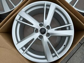 Originál alu kola Audi RS3 5x112 R19 nová sada - 3