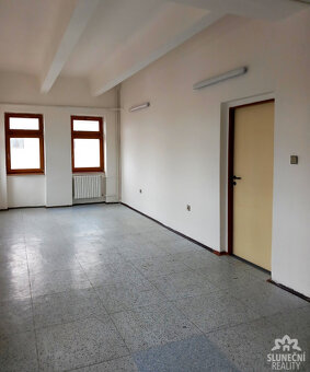 Pronájem kancelářského prostoru, 32 m², Uherský Brod - cent - 3