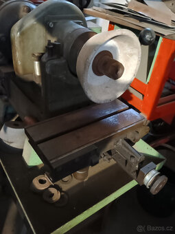 Nástrojová bruska - 3