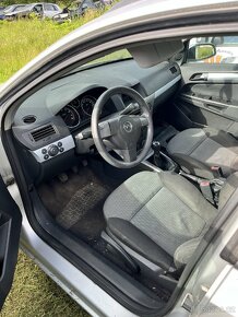 Opel Astra  C combi 1.6i - 3