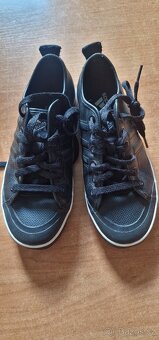 Tenisky adidas - 3