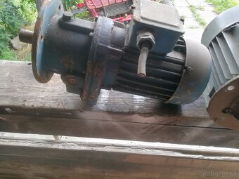 Různé elektromotory - 3