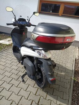 Piaggio Beverly 300 - 3