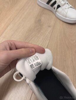 Dámské Adidas boty - 3