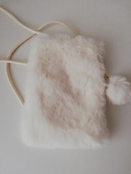 Plyšová kabelka - 3