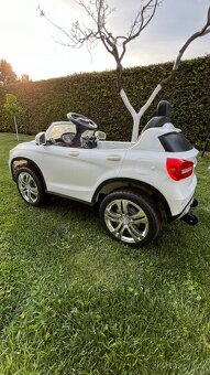 Dětské elektrické autíčko Mercedes - 3
