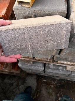 Betonová dlažba 20x20x8 + půlky + reflexní - 3