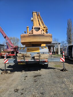 autojeřáb Liebherr 1050 - 3