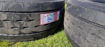 Pneumatiky na návěs  385/55 R22,5  NOVÉ - 3